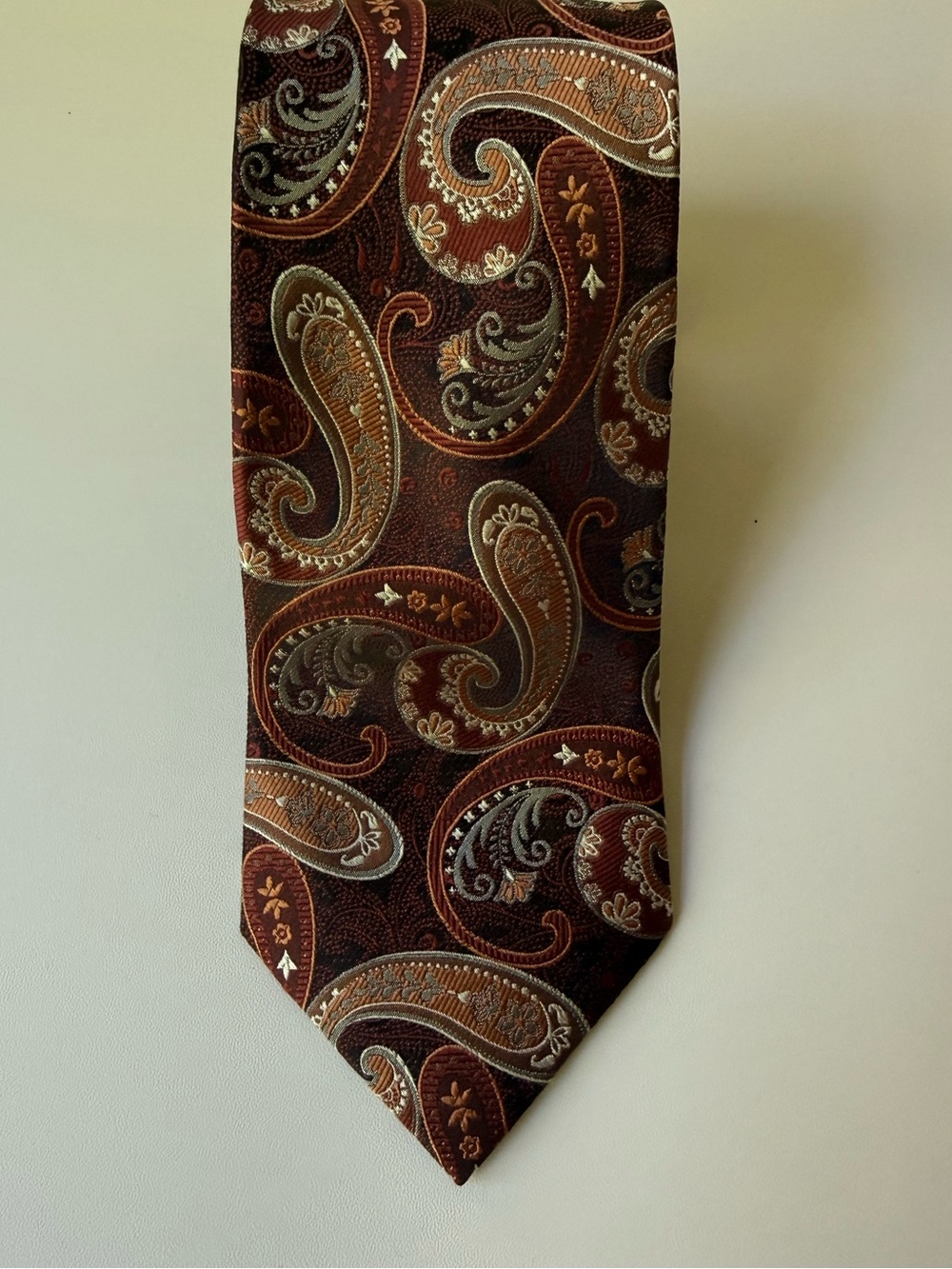 Pronto Uomo Brown Paisley Silk Tie with Tan and Cream Accents